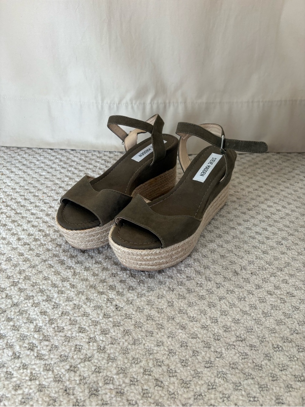 Steve Madden Olive Green Suede Espadrille Platform Wedges